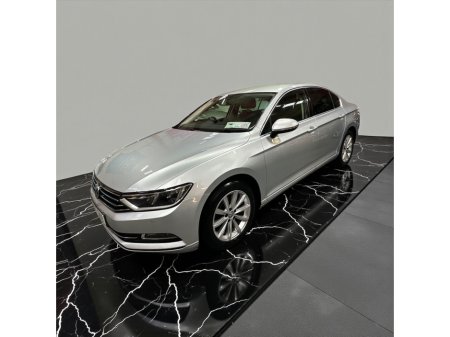 2017 Volkswagen Passat - thumbnail 10