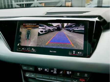 2024 Audi e-tron GT quattro - thumbnail 27