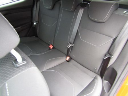 2016 Ford Focus 1.0 Zetec Ecoboost 100PS 5DR €9,950 thumbnail