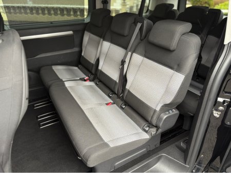 2020 Citroen SpaceTourer FEEL BLUEHDI €33,999 thumbnail