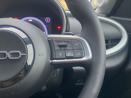 2026 Fiat 600 Dolcevita 1 2 Hybrid Edct €29,995 thumbnail