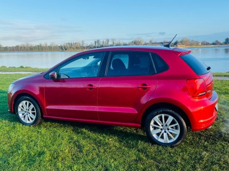 2015 Volkswagen Polo DBA-6RCJZ €11,950 thumbnail