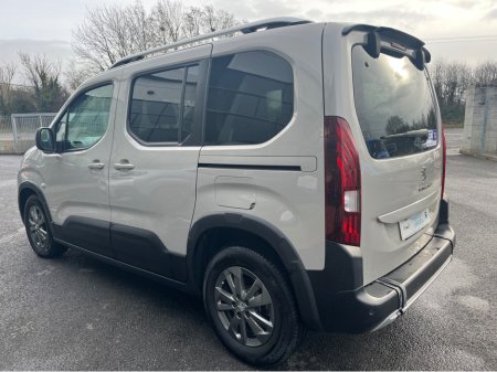 2022 Peugeot Rifter Wheelchair Accessible SWB Manual €22,995 thumbnail