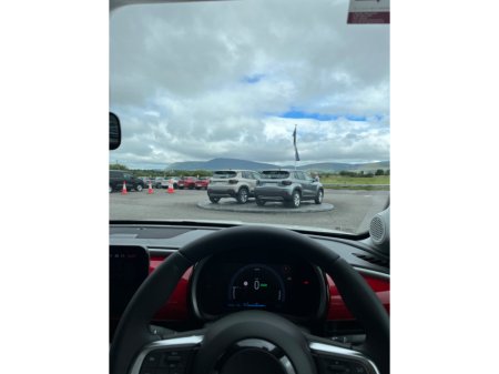 2025 Fiat 600 - thumbnail 13