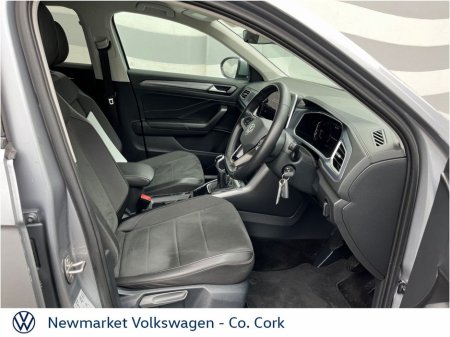 2023 Volkswagen T-Roc - thumbnail 10