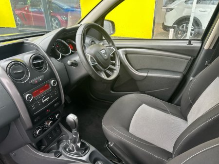 2018 Dacia Duster SIGNATURE 1.5 DCI 110 E 4DR AUTO €11,950 thumbnail