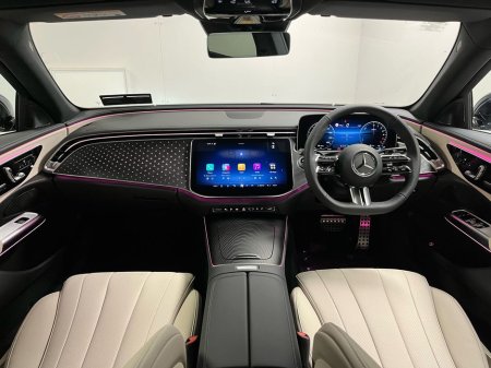 2026 Mercedes-Benz E Class 300de AMG - 20 Inch Alloys - Reversing Camera - Ambient Lighting - Sat Nav - Climate Control - Electric Heated Memory Seats - Keyless Start - Apple CarPlay/Android Auto €91,575