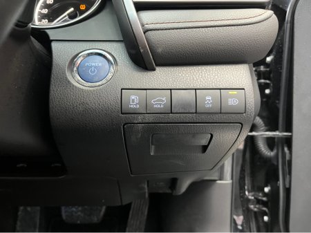 2020 Toyota Camry 2020 TOYOTA CAMRY X 2.5 AUTOMATIC / CRUISE CONTROL / REVERSE CAMERA AND MORE thumbnail