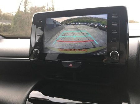 2022 Toyota Yaris Cross - thumbnail 12