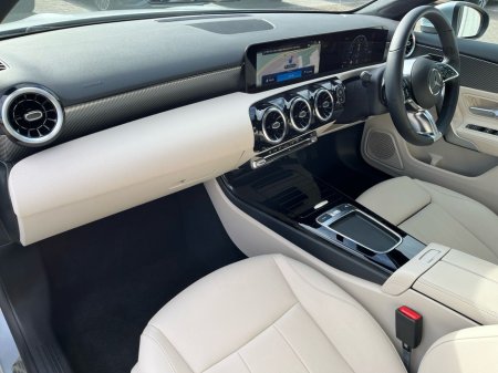 2025 Mercedes-Benz A Class - thumbnail 12