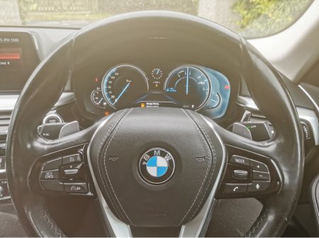 2018 BMW 5 Series - thumbnail 15