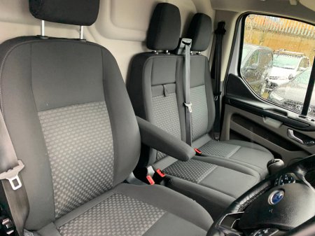 2022 Ford Transit Custom 2.0 TDCI TREND SWB // PRICE EXCL. VAT // 01/27 CVRT // GREAT CONDITION // CRUISE, PARKING SENSORS AND BLUETOOTH // €13,780 thumbnail
