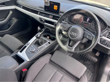 2016 Audi A4 - thumbnail 7