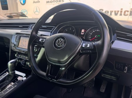 2015 Volkswagen Passat HIGHLINE 2.0 TDI 190HP 4DR €13,750 thumbnail