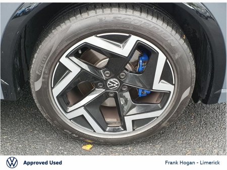 2024 Volkswagen Tiguan 2.0 TDI 150HP R-Line DSG €51,900 thumbnail