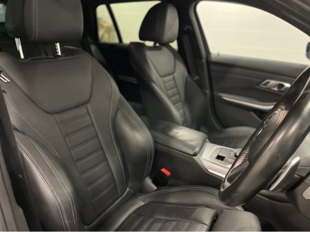 2019 BMW 3 Series 330 E M SPORT ***HI SPEC***GLASS SUNROOF***FINANCE AVAILABLE***PREMIUM CARS IN THE NORTH EAST*** €23,950 thumbnail