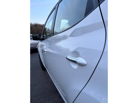 2020 Hyundai ix20 - thumbnail 14