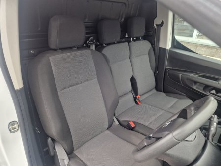 2021 Opel Combo - thumbnail 14