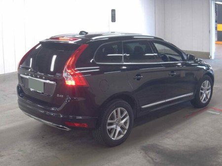 2017 Volvo XC60 2.0 SE LUX NAV (PAN ROOF) 190BHP AUTOMATIC **TOP SPEC / ACTIVE CRUISE CONTROL / BLIND SPOT ASSIST / ELECTRIC BOOTLID / FULL BLACK LEATHER / HEATED FRONT SEATS / REVERSE CAMERA / XENON HEADLIGHTS** €24,900 thumbnail