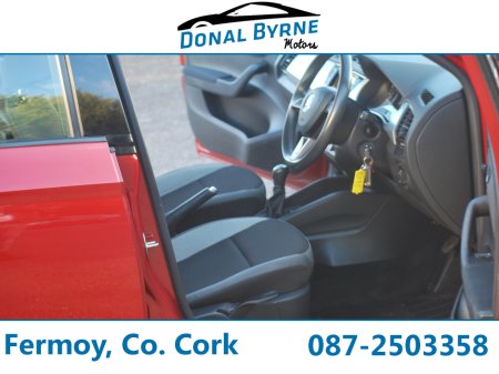 2017 Skoda Fabia - thumbnail 2