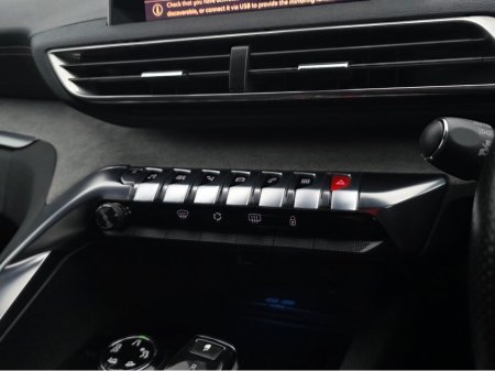 2017 Peugeot 5008 ( 172 REG ) 7 SEATER - DIGITAL DASH - CAMERA - ALLOYS - CARPLAY ANDROID AUTO EU RADIO PEARL WHITE €24,950 thumbnail