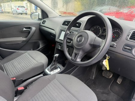 2012 Volkswagen Polo - thumbnail 11