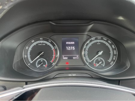 2021 Skoda Kodiaq 7S AMBITION 1.5 TSI 150BHP 150HP 5DR €28,950 thumbnail