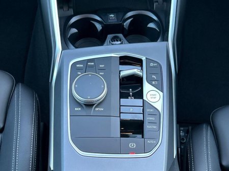 2026 BMW 3 Series 330e Sport Saloon €59,950 thumbnail