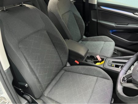 2024 Volkswagen Golf €32950 2024 VOLKSWAGEN GOLF 2.0 TDI ACTIVE ADVANCE PLATINUM ED 2.0 AUTOMATIC / CRUISE CONTROL / REVERSE CAMERA / HEATED SEATS / AMBIENT LIGHTS €32,950 thumbnail