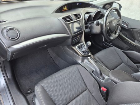 2016 Honda Civic - thumbnail 11