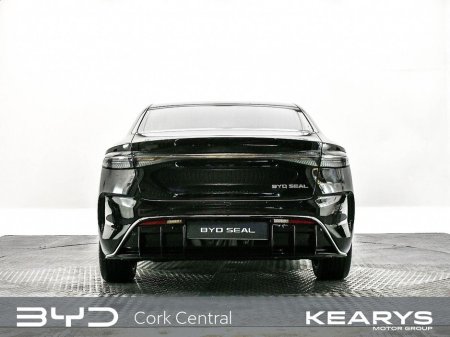 2024 BYD Seal 82.5kWh Design RWD €39,888 thumbnail