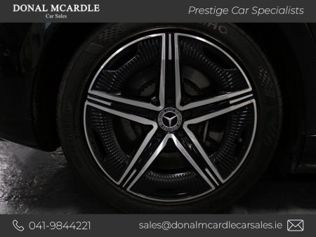 2023 Mercedes-Benz EQE 300 4DR AUTO €48,995 thumbnail