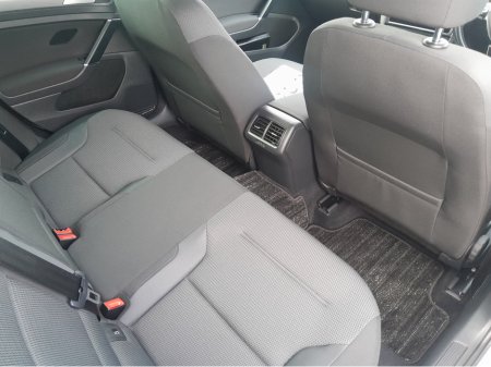 2021 Volkswagen Golf 2.0 Tdi Automatic 5 Door €22,950 thumbnail