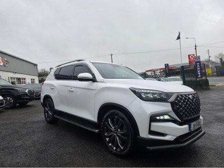 2024 Ssangyong Rexton 2.2 DSL AUTOMATIC 4WD  FULL LEATHER HEATED ELECTRIC SEATS - FULL SPEC TOP RANGE CAR- 360 CAMERA  - SIMI DEALER thumbnail