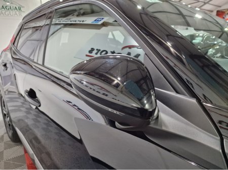 2024 Peugeot 2008 EV GT (50KWH BATTERY) AUTOMATIC **ONE OWNER / TOP SPEC / APPLE CARPLAY / CRUISE CONTROL / HALF LEATHER / KEYLESS ENTRY / REVERSE CAMERA / WIRELESS PHONE CHARGING / PEUGEOT WARRANTY 03|2027** €25,900 thumbnail