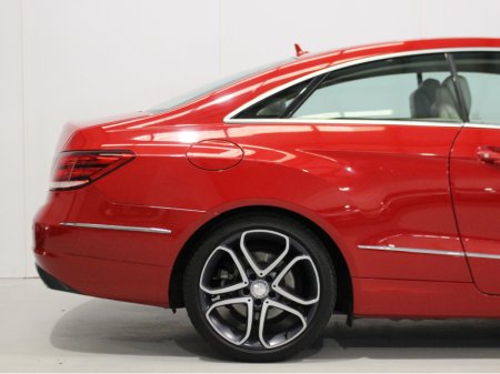 2014 Mercedes-Benz E Class - thumbnail 14