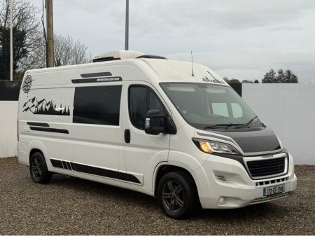 2017 Peugeot Boxer Campervan 3.0D 2 Bert (Low Miles) €44,950