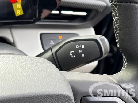 2026 Ford Capri PREMIUM 77KWH 286PS €49,950 thumbnail