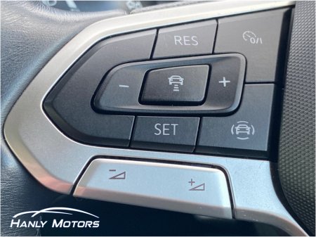 2022 Volkswagen T-Cross LIFE 1.0 TSI MANUAL 5SPEED 95BHP €22,950 thumbnail