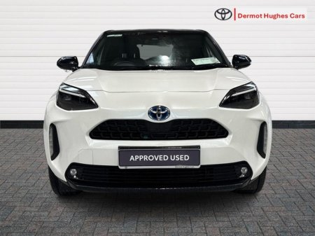 2023 Toyota Yaris Cross LUNA SPORT HYBRID AUTO €29,950 thumbnail