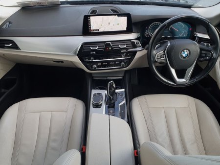 2019 BMW 5 Series 520d SE Auto €27,995 thumbnail