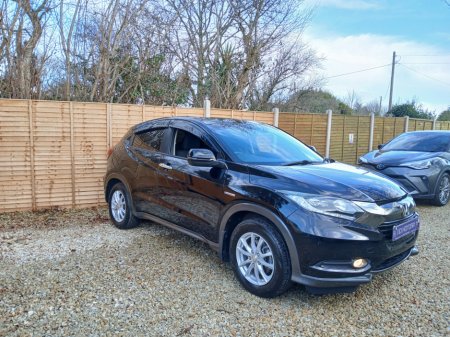 2017 Honda Vezel 1.5 Hybrid Automatic €16,450 thumbnail