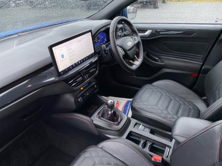 2023 Ford Focus - thumbnail 7