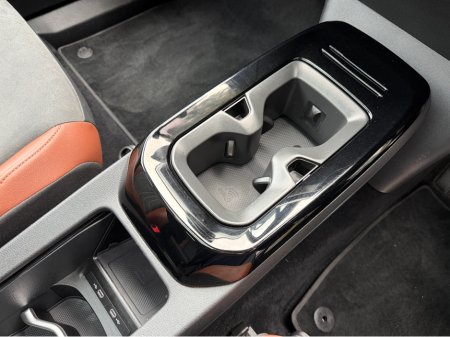 2022 Volkswagen ID.4 - thumbnail 18