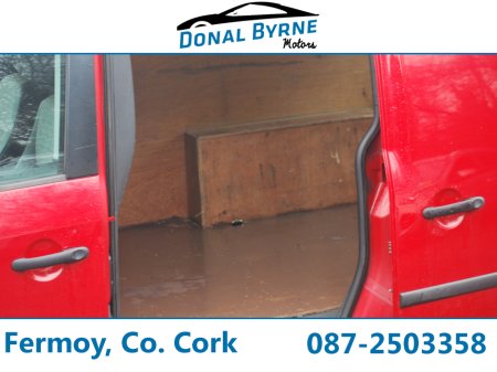 2013 Volkswagen Caddy VAN 1.6 TDI 75HP 5 5SPEED 5DR €6,500 thumbnail