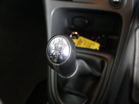 2016 Renault Captur - thumbnail 20