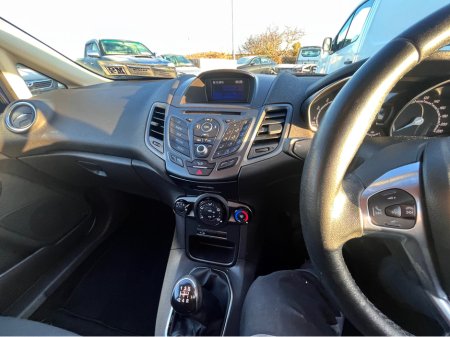 2016 Ford Fiesta MCA ZETEC 1.0 65PS M5 2 4DR €8,950 thumbnail