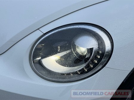 2019 Volkswagen Beetle - thumbnail 15