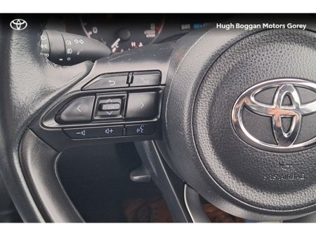 2023 Toyota Yaris 1.0 Luna Manual €21,950 thumbnail