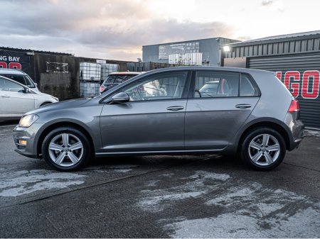 2015 Volkswagen Golf 152 VW Golf 1.6tdi/New NCT/1yr warranty €10,888 thumbnail
